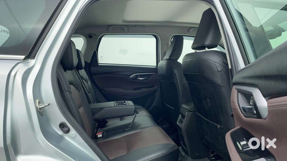 Maruti Suzuki Grand Vitara 1.5 Alpha Smart Hybrid Allgrip, 2023, Pet..