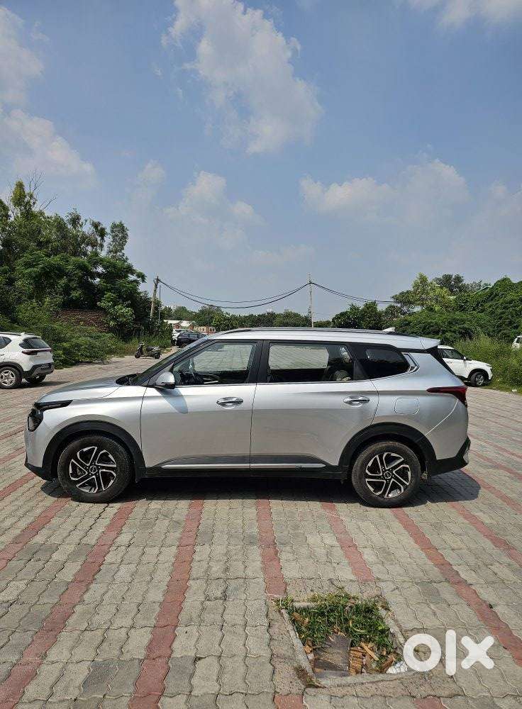 Kia Carens 1.5 Luxury Plus Diesel 6 Str, 2022, Diesel