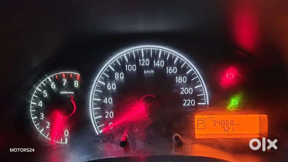 Sunny 2015 (automatic) 34,000km