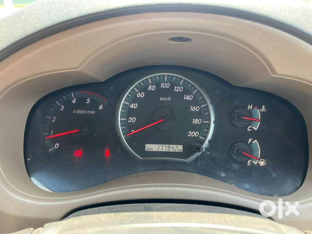 Toyota Innova, 2015, Diesel