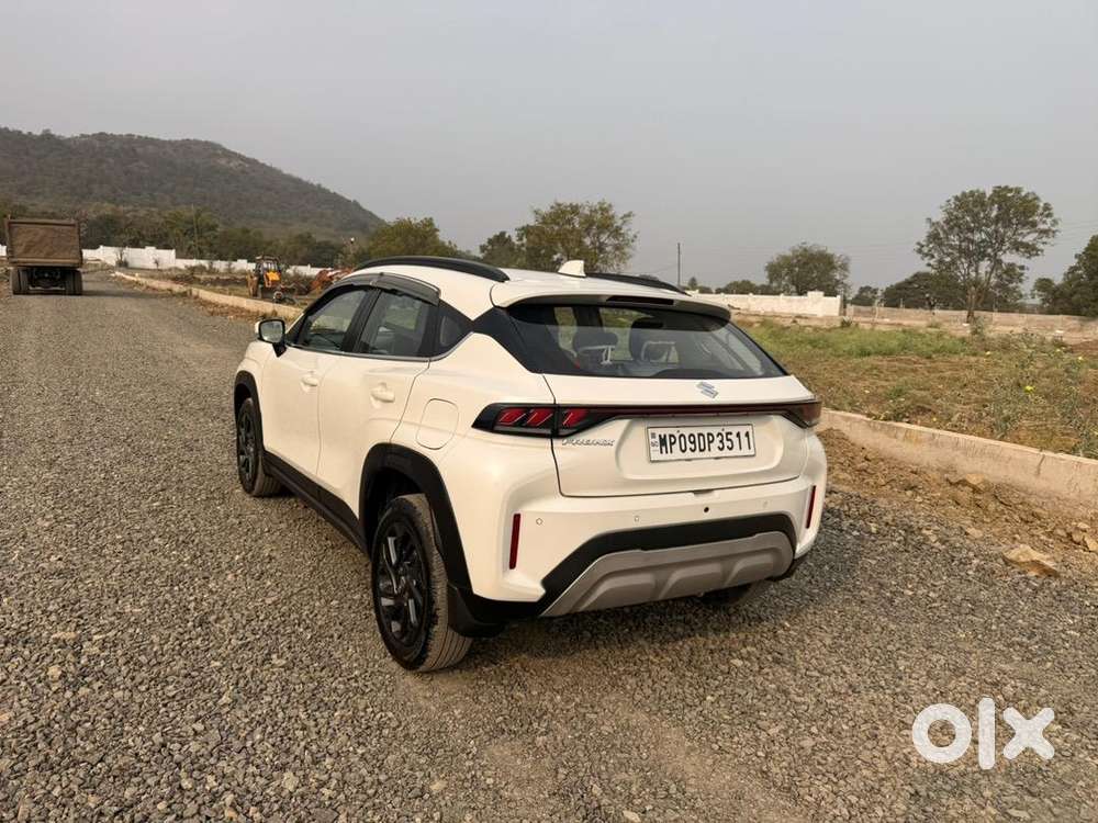 Maruti Suzuki Fronx 2024 Petrol Well Maintained