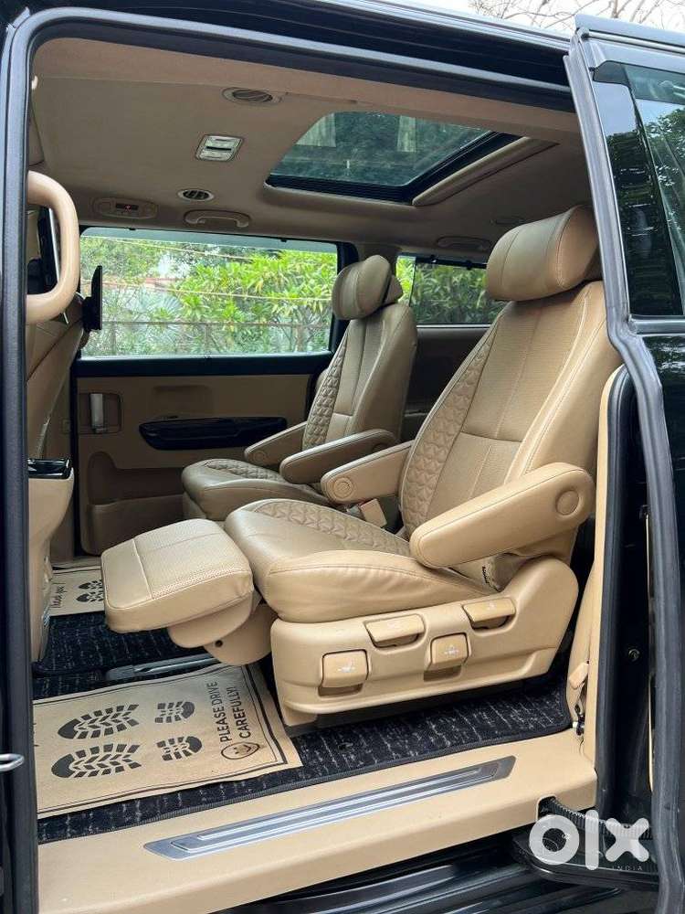 Kia Carnival Limousine Plus 7 Str, 2022, Diesel