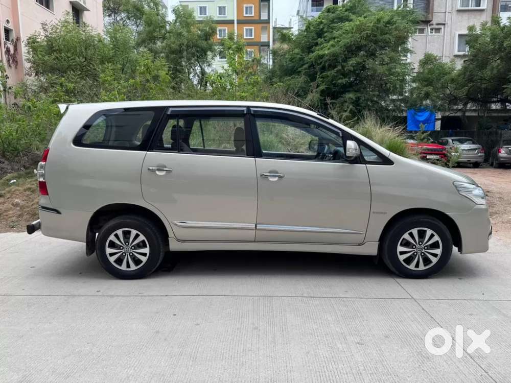 Toyota Innova, 2015, Diesel
