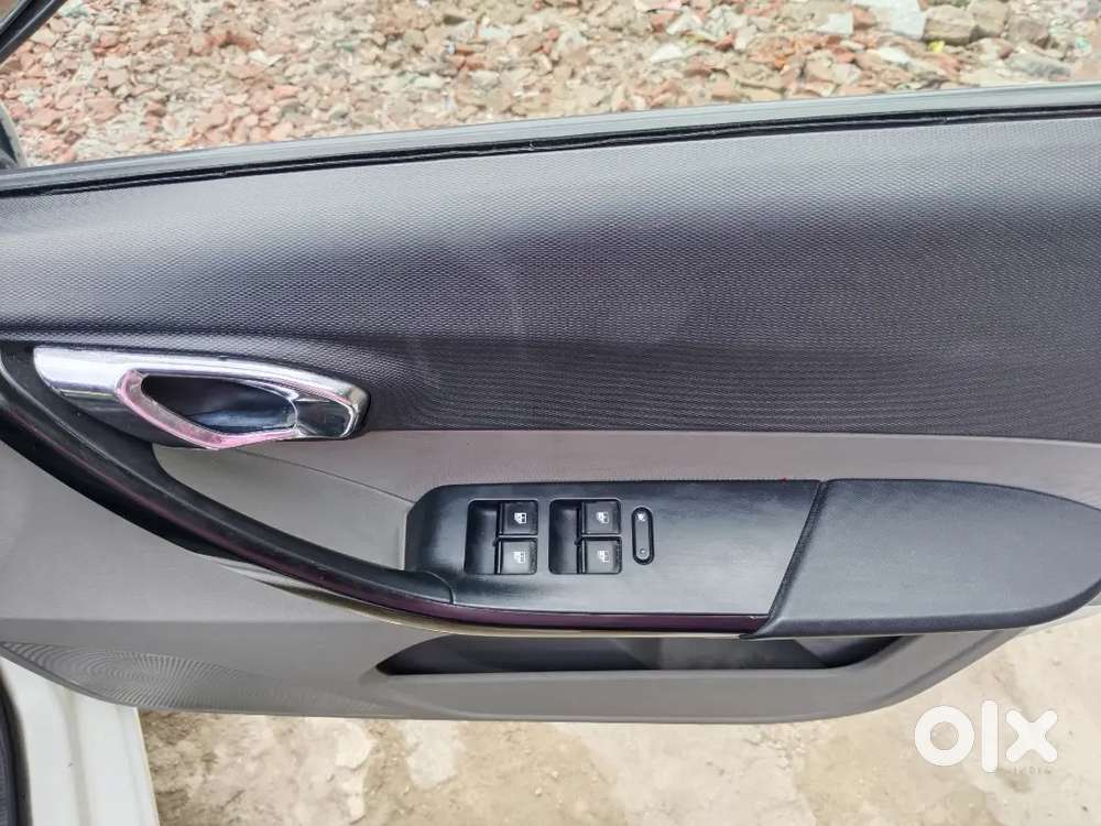 Tata Tiago 2016 Diesel 135000 Km Driven