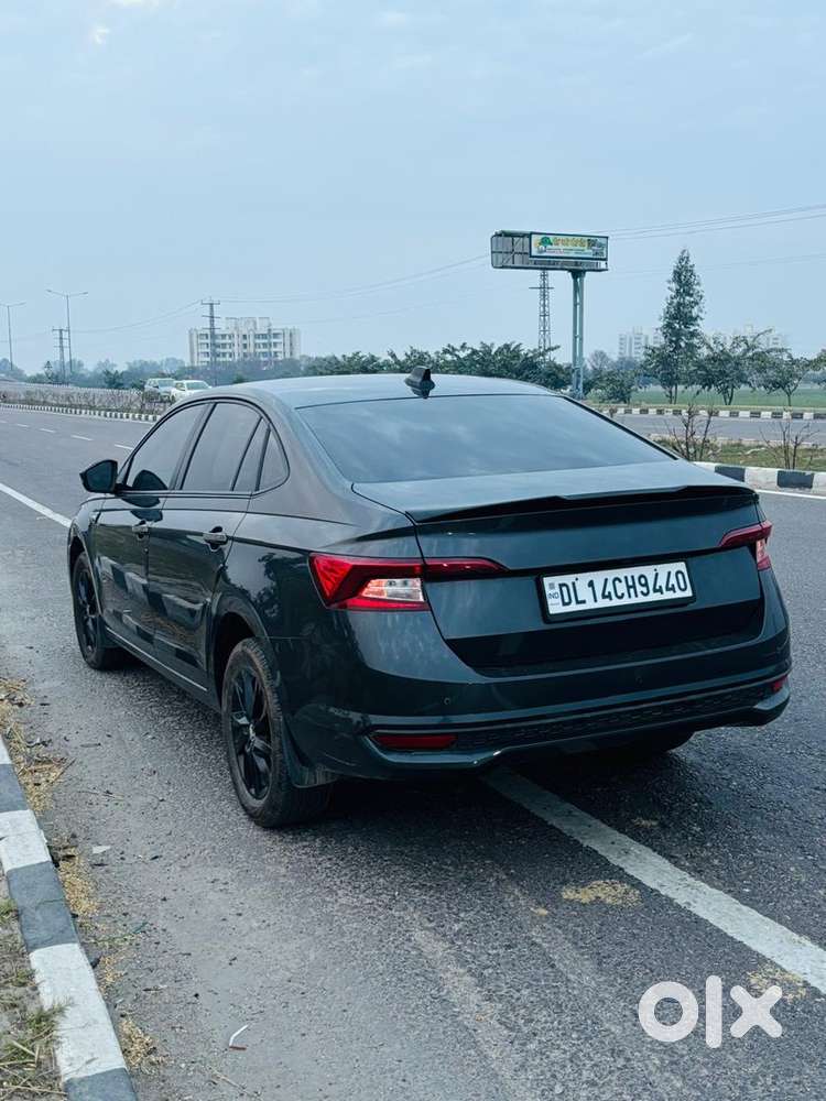 Skoda Slavia Petrol 2024