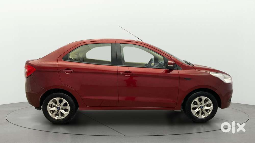 Ford Figo Aspire Titanium, 2017, Petrol