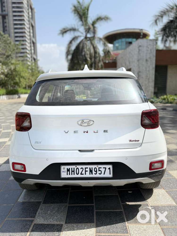 Hyundai Venue 1.0 Sx (o) Turbo Dct, 2021, Petrol