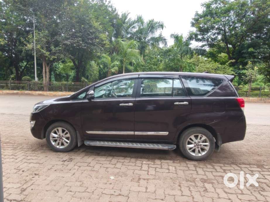 Toyota Innova Crysta 2.8 Gx At 8s, 2018, Diesel