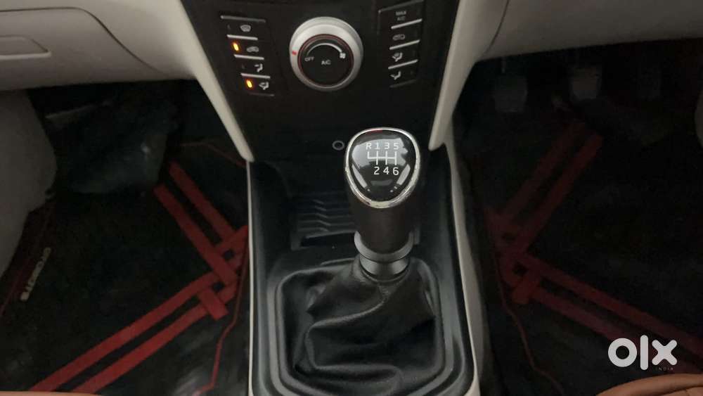 Mahindra Xuv300 W6, 2023, Petrol