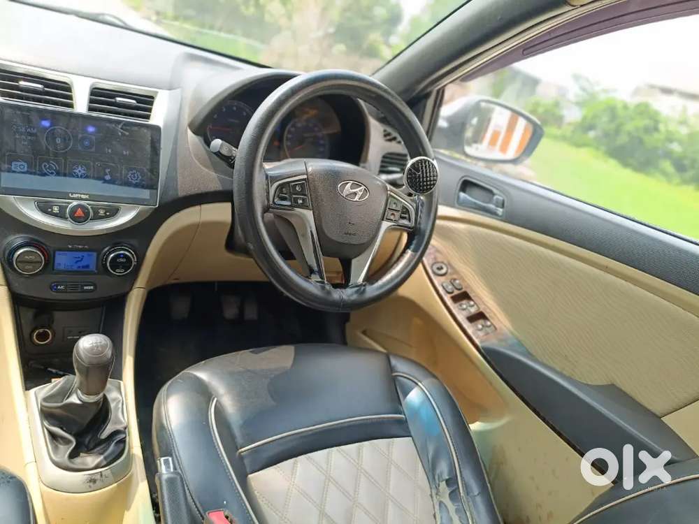 Hyundai Verna 2011 Car