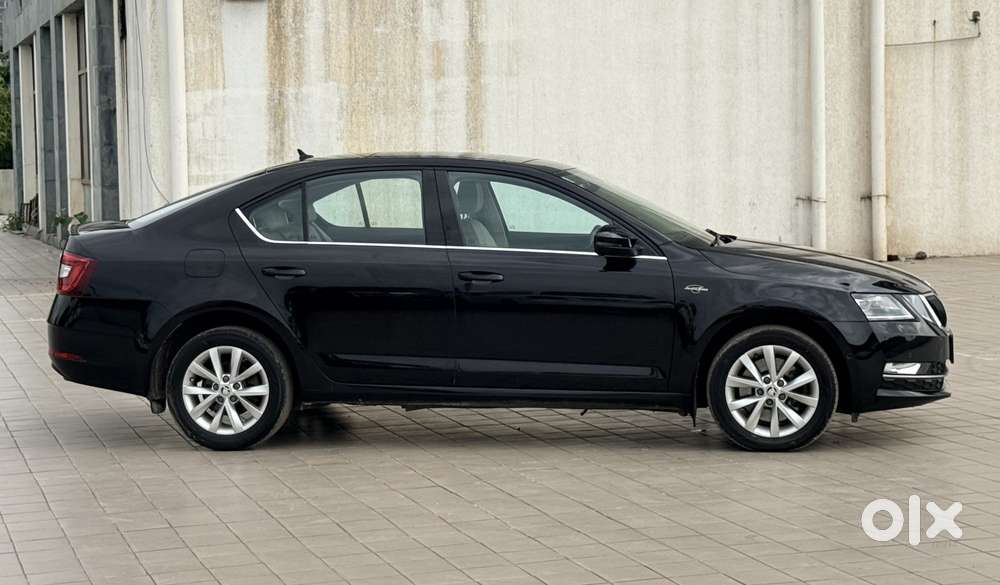 Skoda Octavia 1.8 Tsi At L K, 2018, Petrol