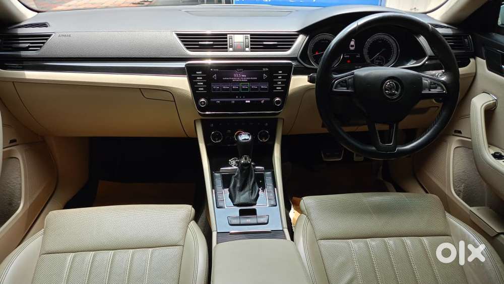 Skoda Superb 2.0 L&k Tsi At, 2020, Petrol