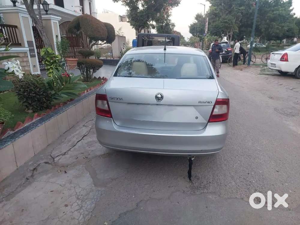 Well Mintain Car New Tayer Agence Record Drive