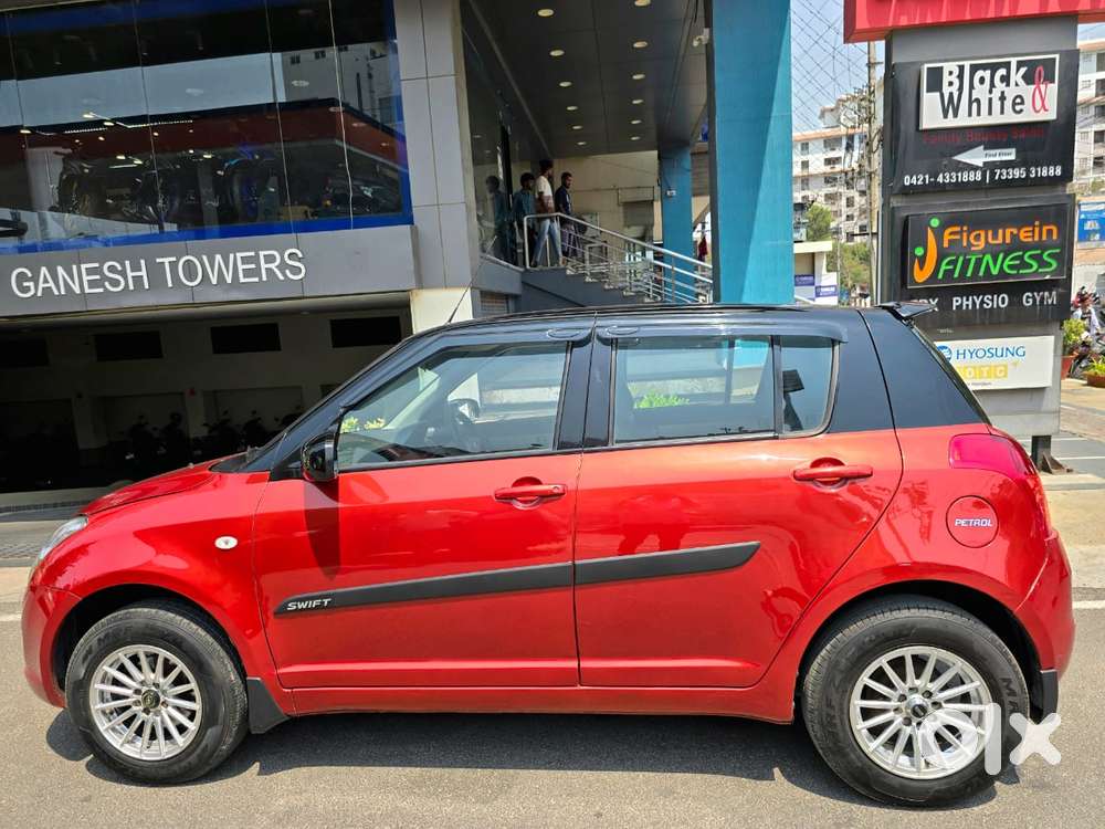 Maruti Suzuki Swift, 2010, Petrol