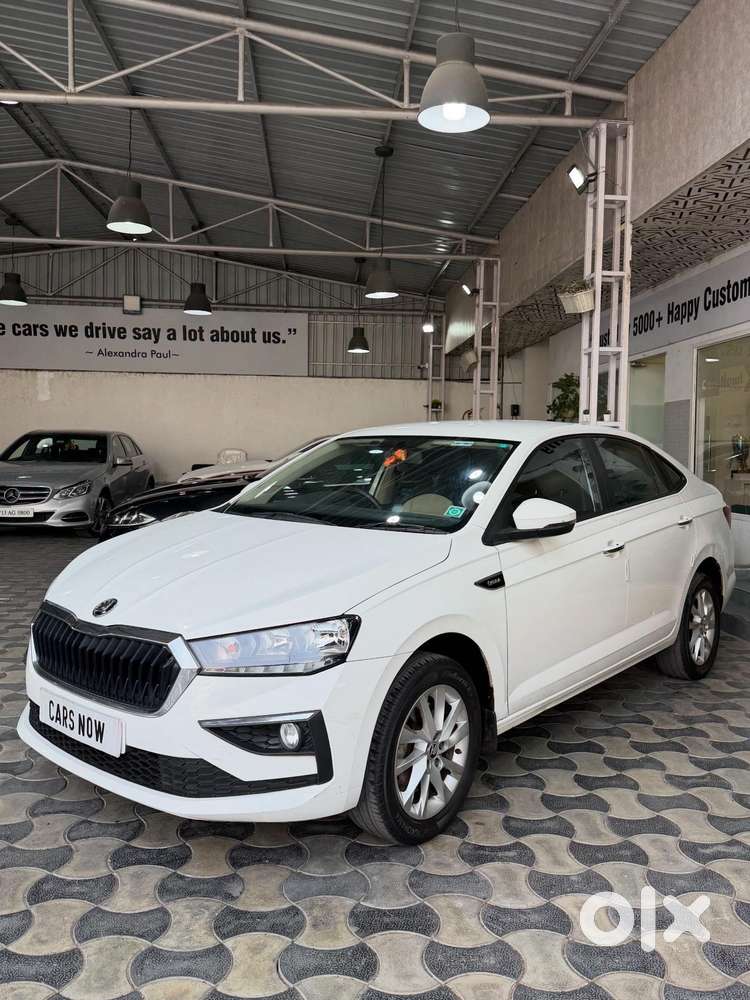 Skoda Slavia 1.5 Tsi Style At, 2023, Petrol