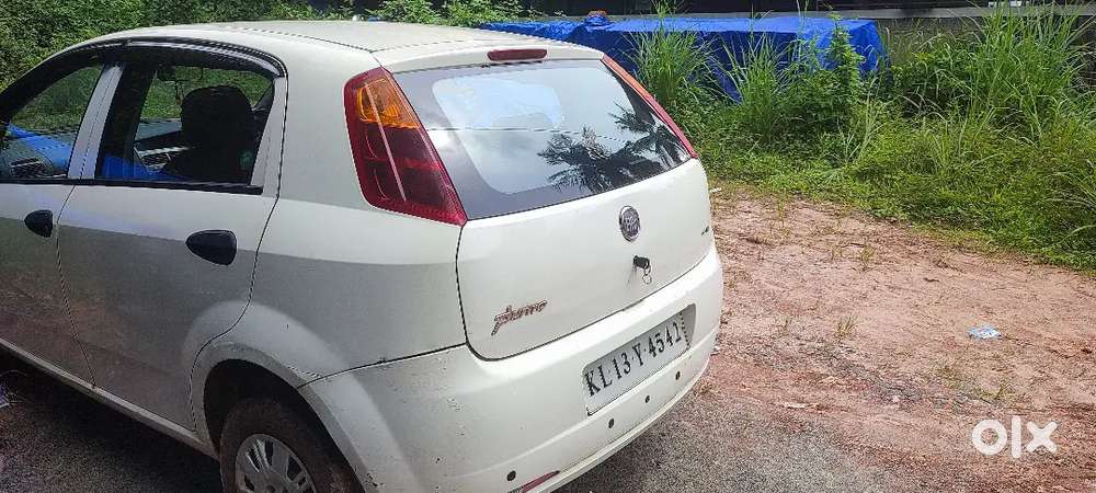 Fiat Grand Punto 2012 Diesel 118000 Km Driven