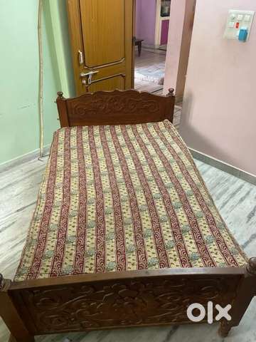 Sagwan wood bed store old olx