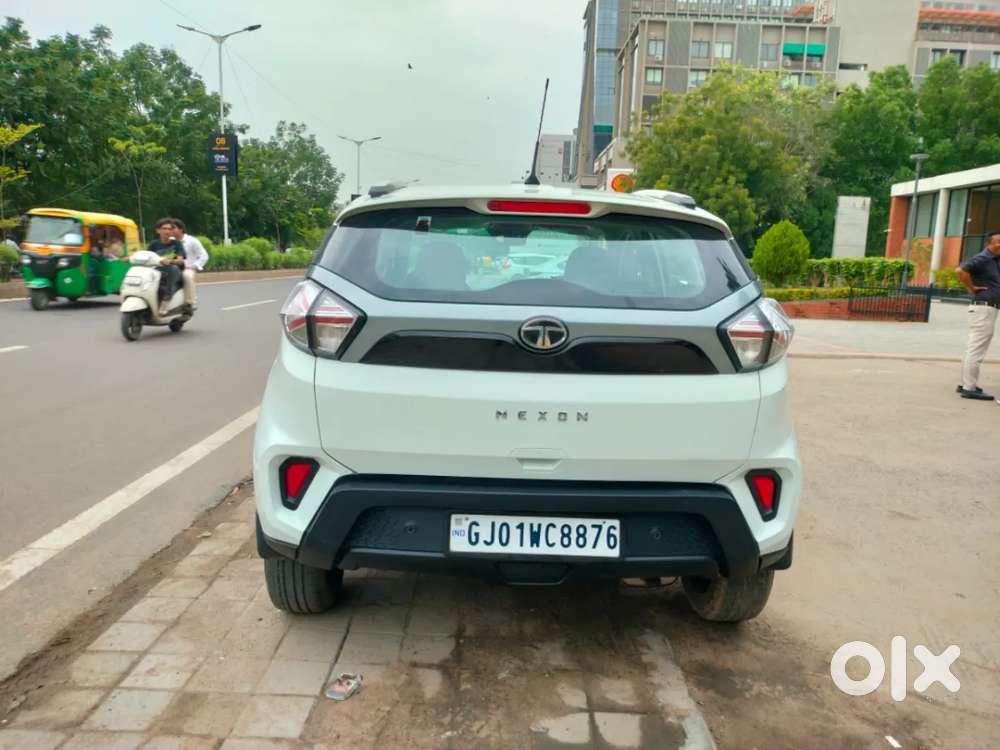 Tata Nexon 1.2 Revotron Xm (s), 2021, Petrol