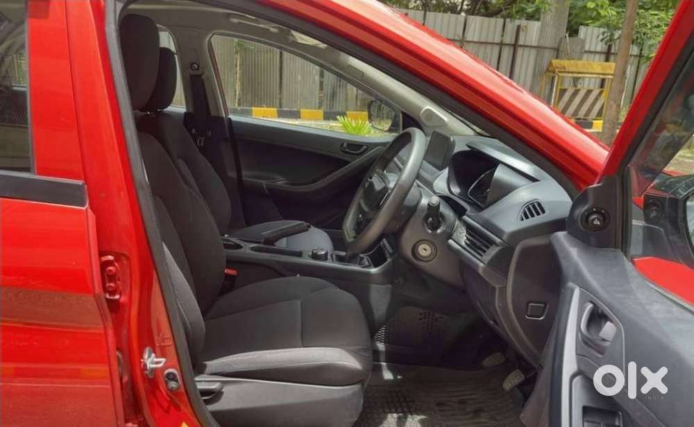 Tata Nexon Smart Plus1.2 Revotron Petrol 5 Mt, 2023, Petrol