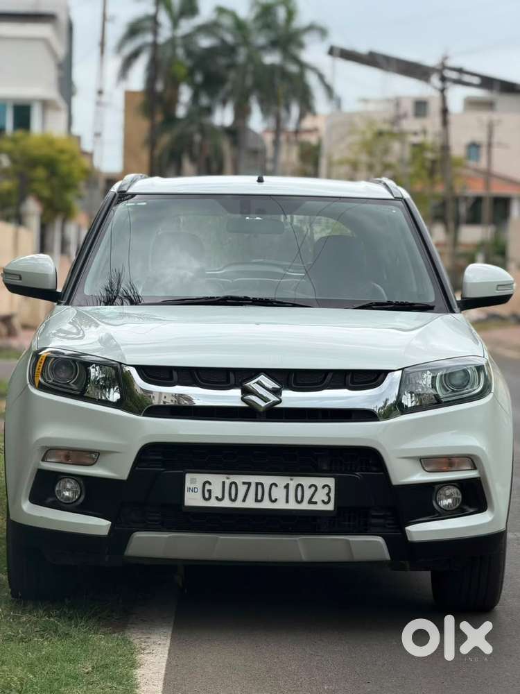Maruti Suzuki Brezza Zdi+ Dual Tone, 2019, Diesel