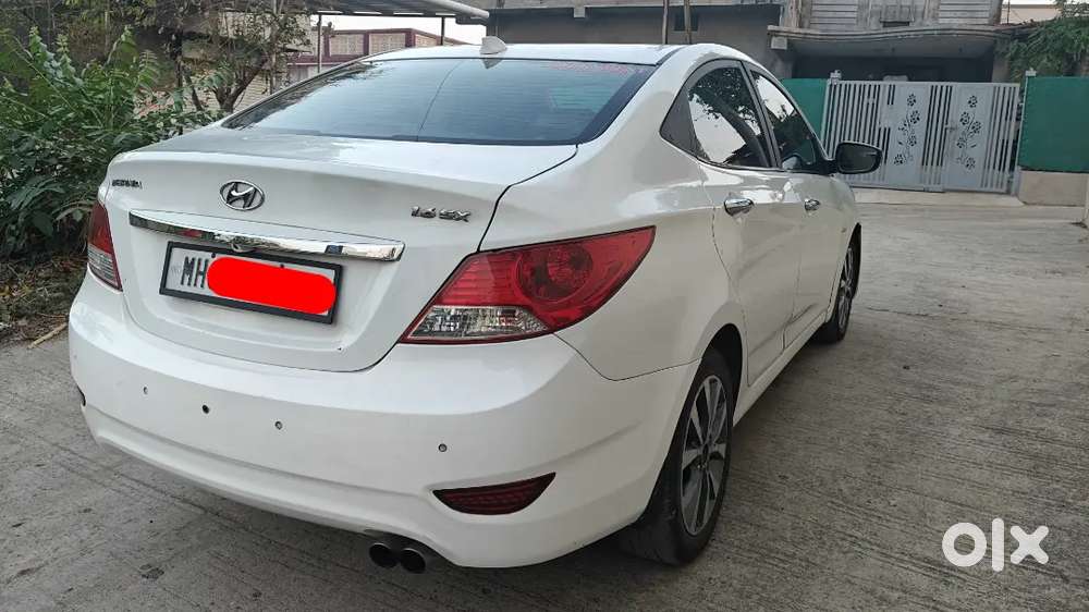 Verna1.6 Sx (0) With Sunroof Diamond Cut Alloy Wheel
