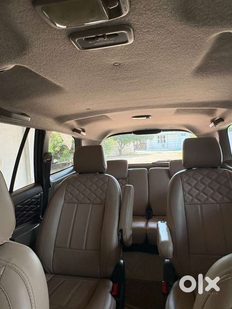 Toyota Innova 2.5 Zx 7 Str Bs-iv, 2015, Diesel