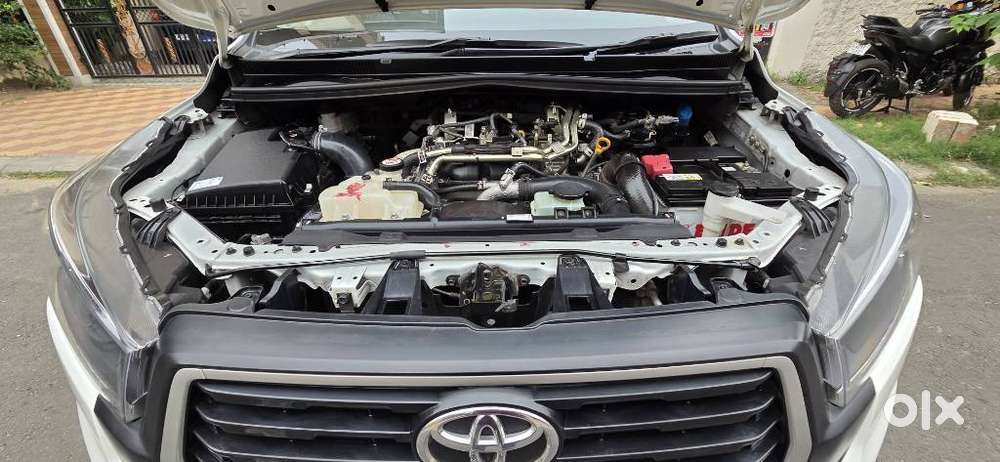 Toyota Innova Crysta 2.4 Gx Limited Edition 8 Str, 2025, Diesel
