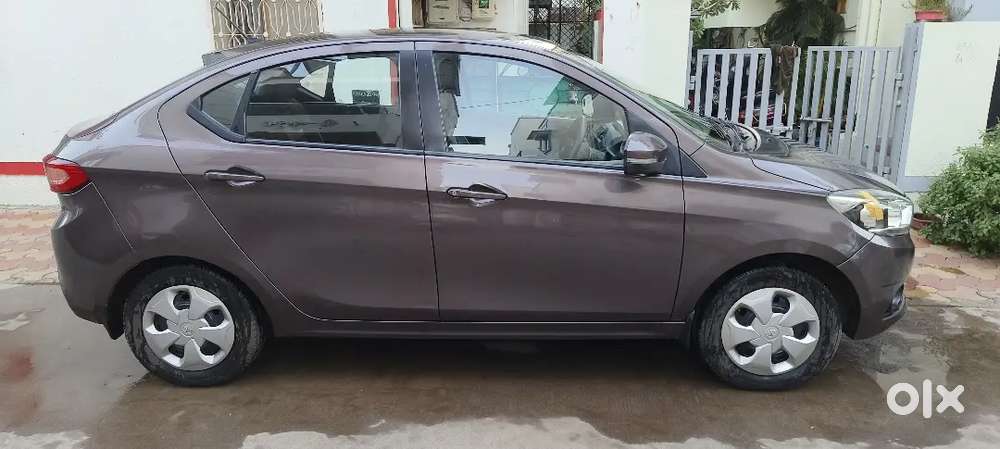 Tata Tigor 2017 Petrol+cng