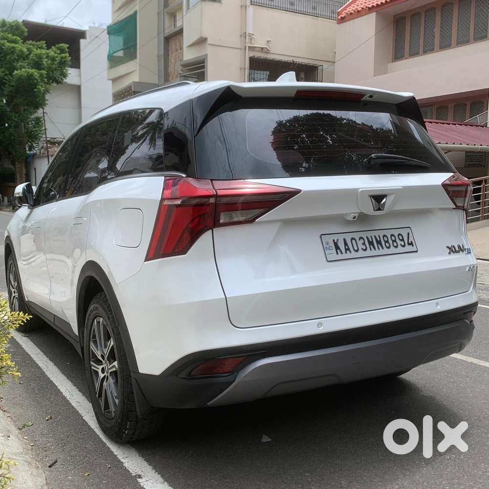 Mahindra Xuv700 2.2 Ax 7 Diesel At Luxury Pack Str Awd, 2022, Diesel