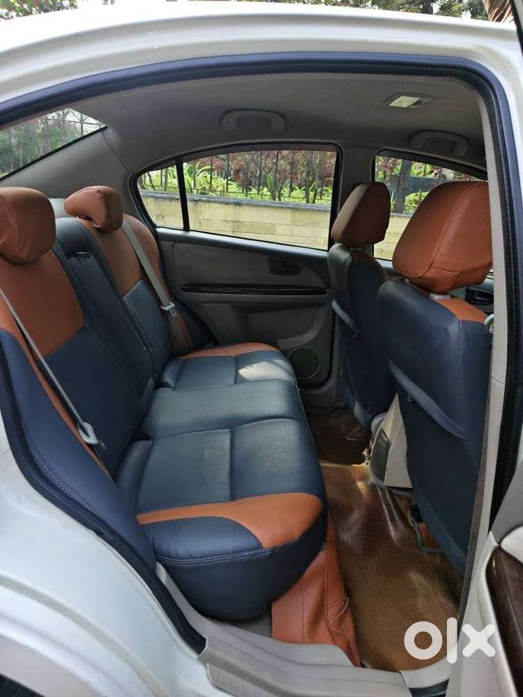 Maruti Suzuki Sx4 Vxi Bsiv, 2012, Petrol