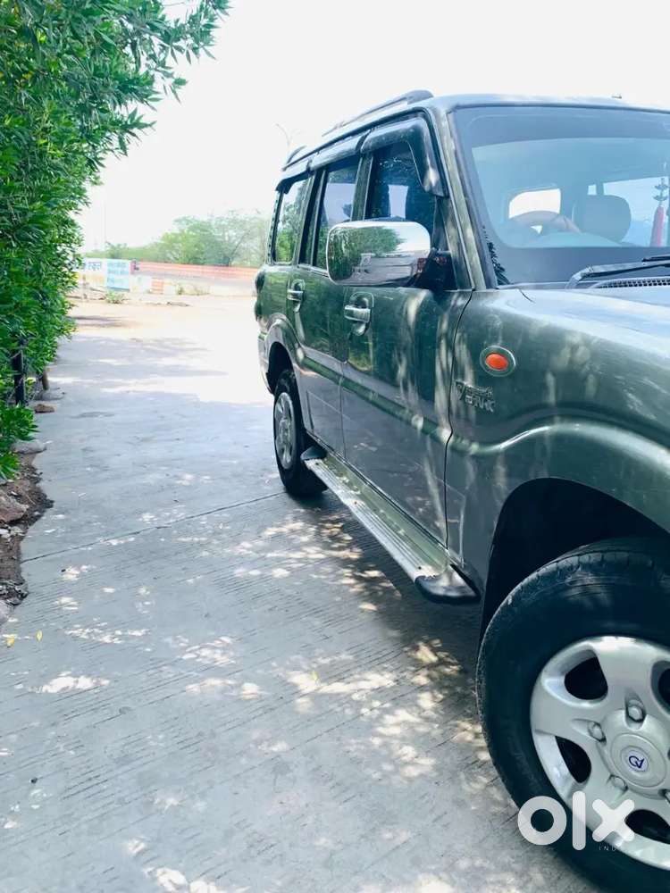 Mahindra Scorpio 2009 Diesel Manual