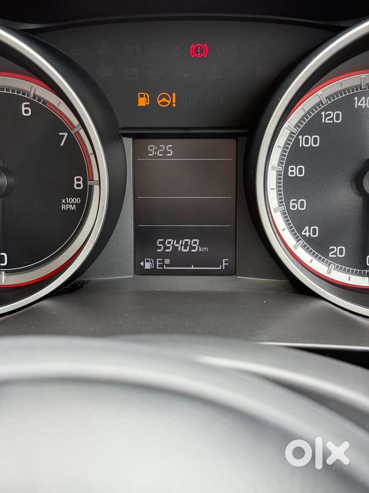 Maruti Suzuki Swift Vvt Vxi, 2021, Petrol