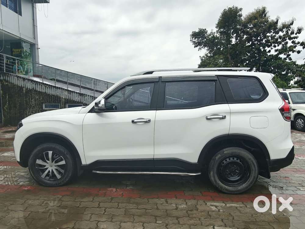 Mahindra Scorpio N Z2 Diesel Mt 7 Str, 2024