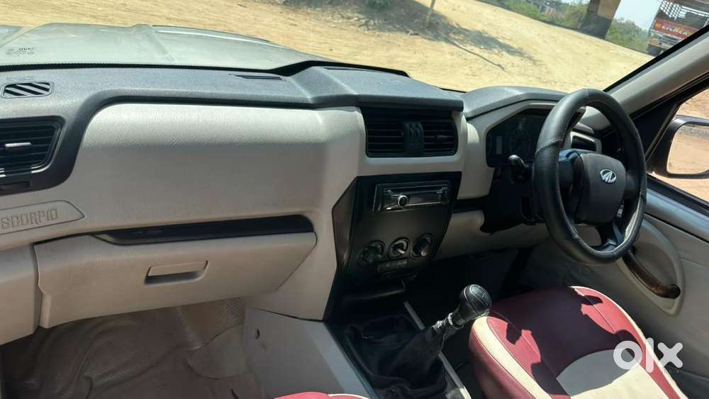 Mahindra Scorpio 2014.  2015 Registration