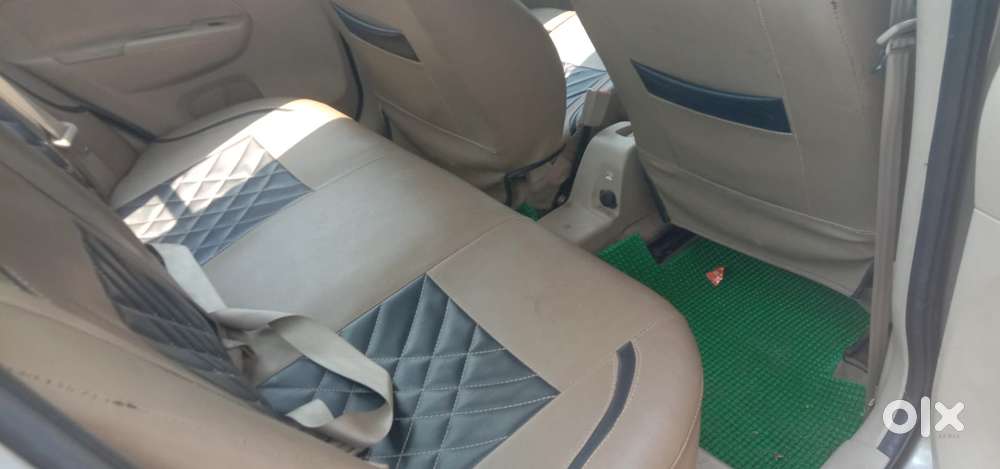 Maruti Suzuki Swift Dzire 1.2 Vxi Bsiv, 2015, Petrol