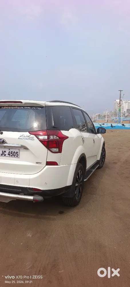 Mahindra Xuv500 2021
