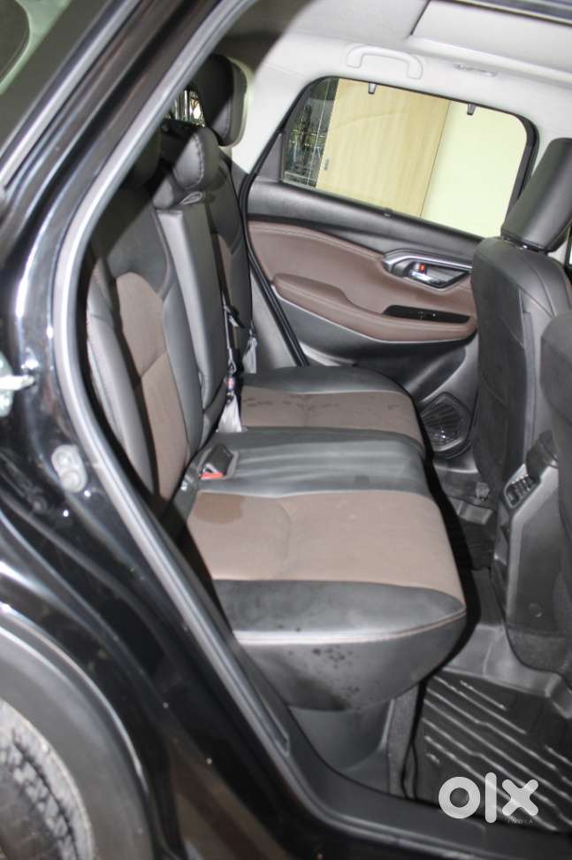 Toyota Urban Cruiser Hyryder 1.5 V Hybrid, 2025, Petrol