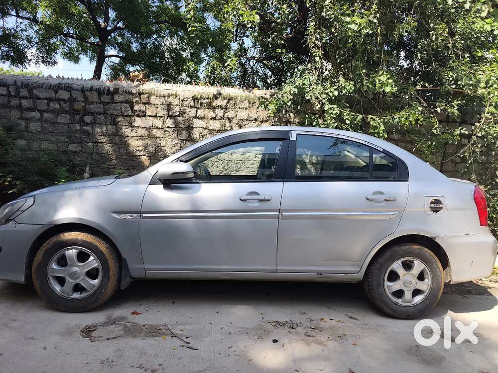 Hyundai New Verna Sx O 2011