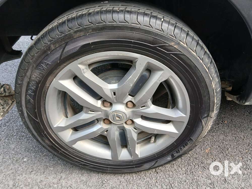 Renault Triber Rxz, 2019, Petrol