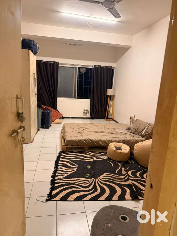 Femmale roommate needed for independent 3bhk