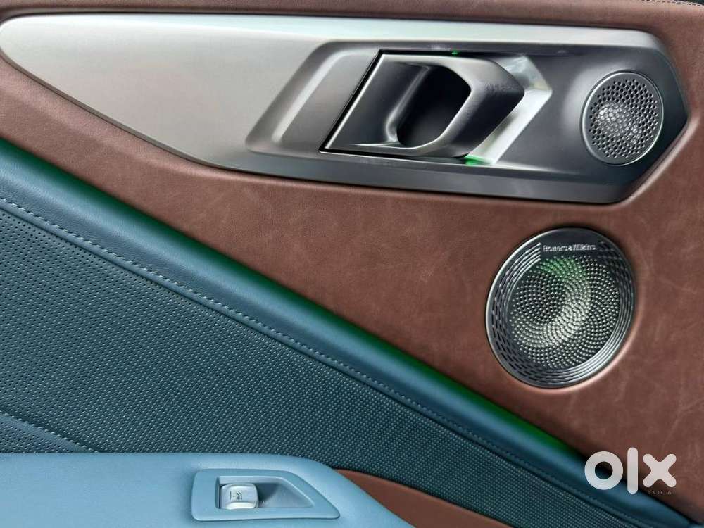 Bmw Xm Plug-in Hybrid, 2025, Petrol