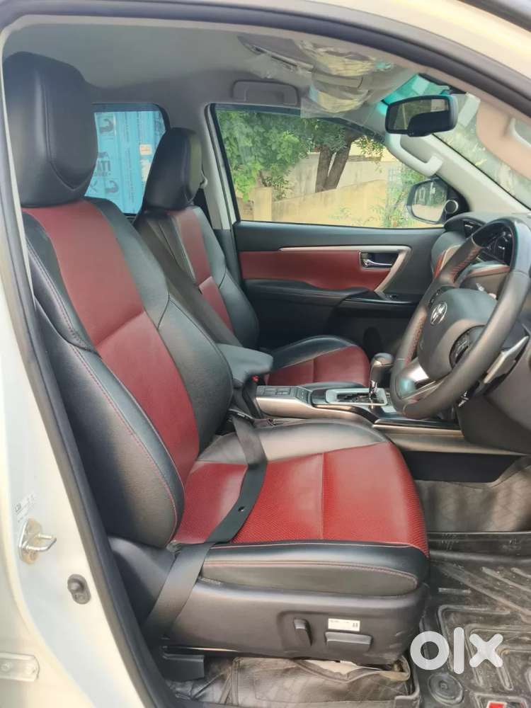 Toyota Fortuner Legender, 2023, Diesel