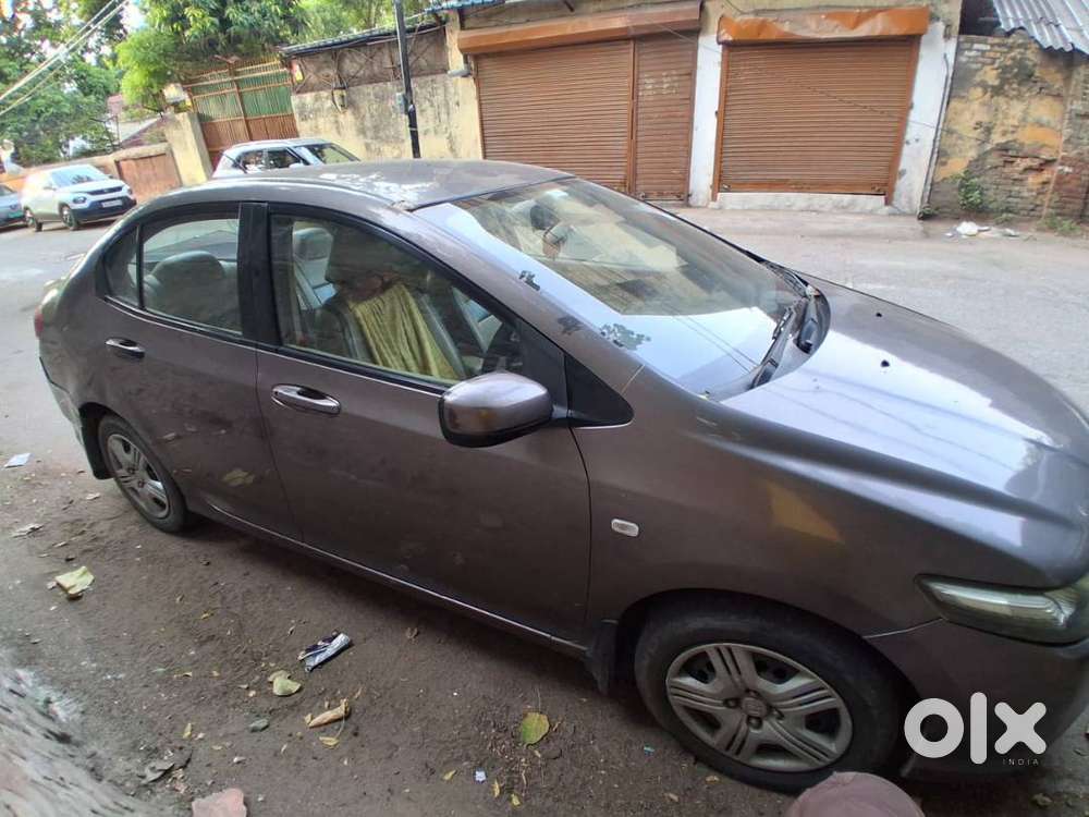 Honda City 2010 Cng & Petrol 200000 Km Driven