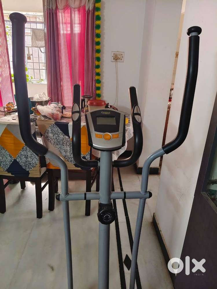 Propel HX54i Magnetic Resistance Cross Trainer Gym Fitness