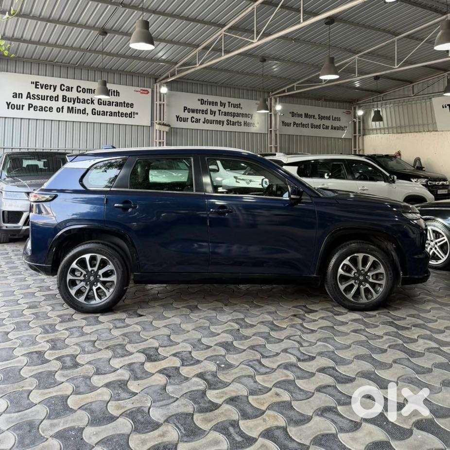 Maruti Suzuki Grand Vitara 1.5 Alpha Plus Intelligent Hybrid Ecvt, 2..