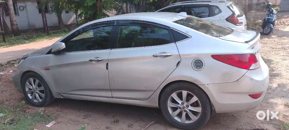 Hyundai Verna 2011 Diesel 130000 Km Driven