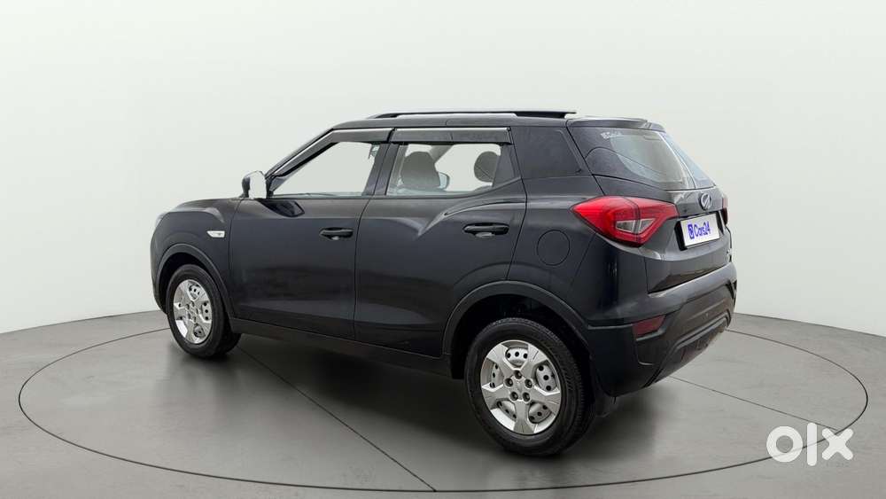 Mahindra Xuv300 W4, 2022, Petrol