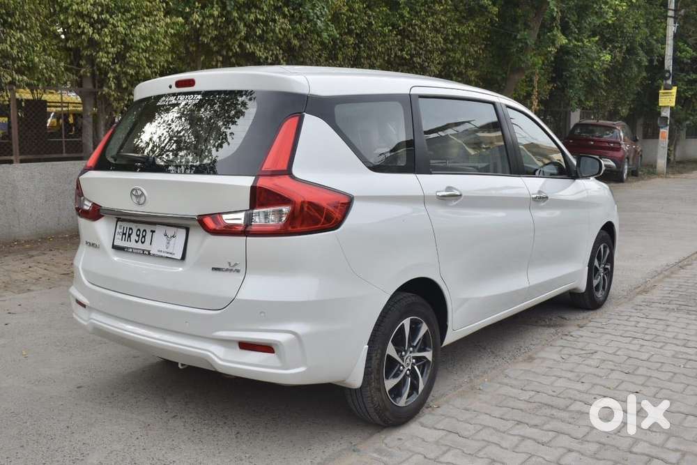 Toyota Rumion V At, 2024, Petrol