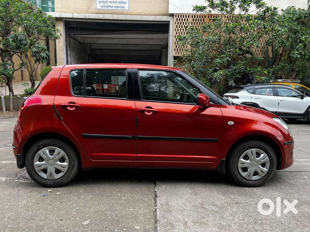 Maruti Suzuki Swift Vxi Bsiv, 2010, Petrol