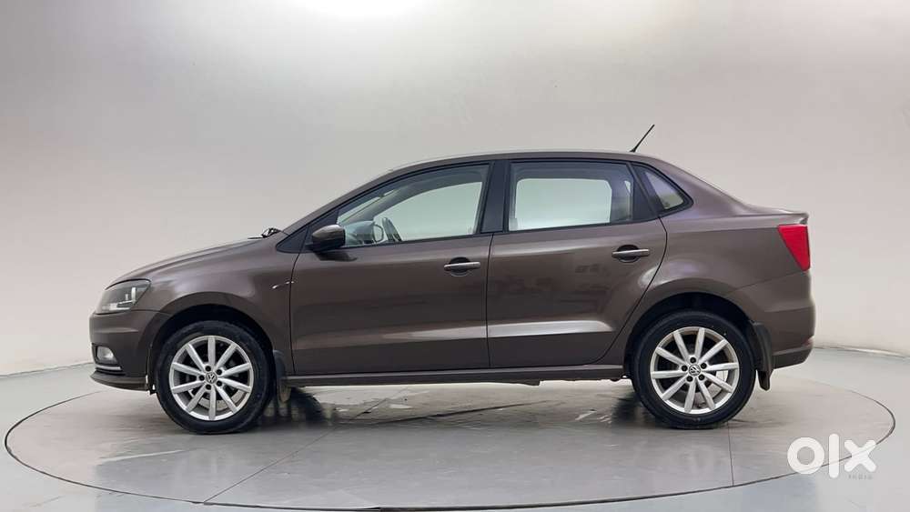 Volkswagen Ameo 1.2 MPI Highline Plus 16, 2017, Petrol